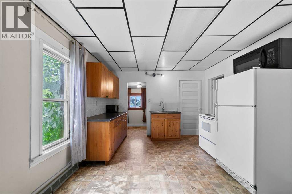 4928 51 Street, Hardisty, Alberta  T0B 1V0 - Photo 11 - A2238869