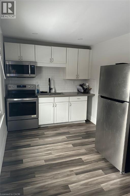 1090 Cannon Street E, Hamilton, Ontario  L8L 2J4 - Photo 2 - 40816322