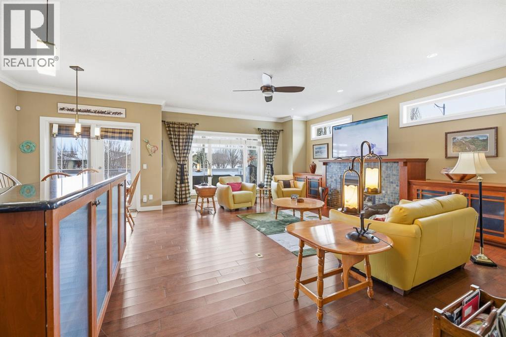 4 Bridle Estates Road SW, Calgary, Alberta  T2Y 5A8 - Photo 7 - A2287371