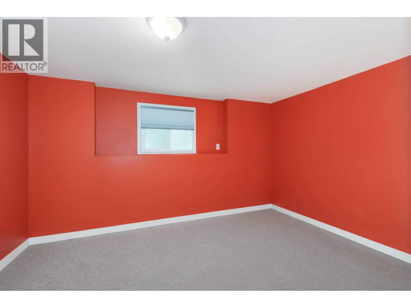 4037 Nithsdale Street, Burnaby, British Columbia  V5G 1P5 - Photo 23 - R3105254