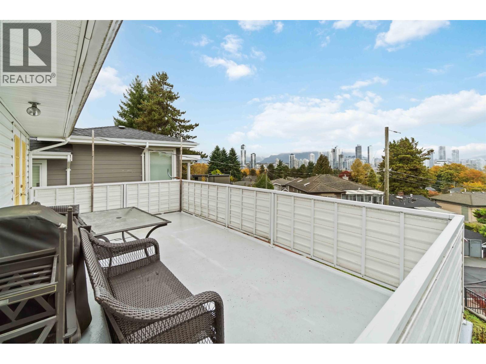 4037 Nithsdale Street, Burnaby, British Columbia  V5G 1P5 - Photo 29 - R3105254