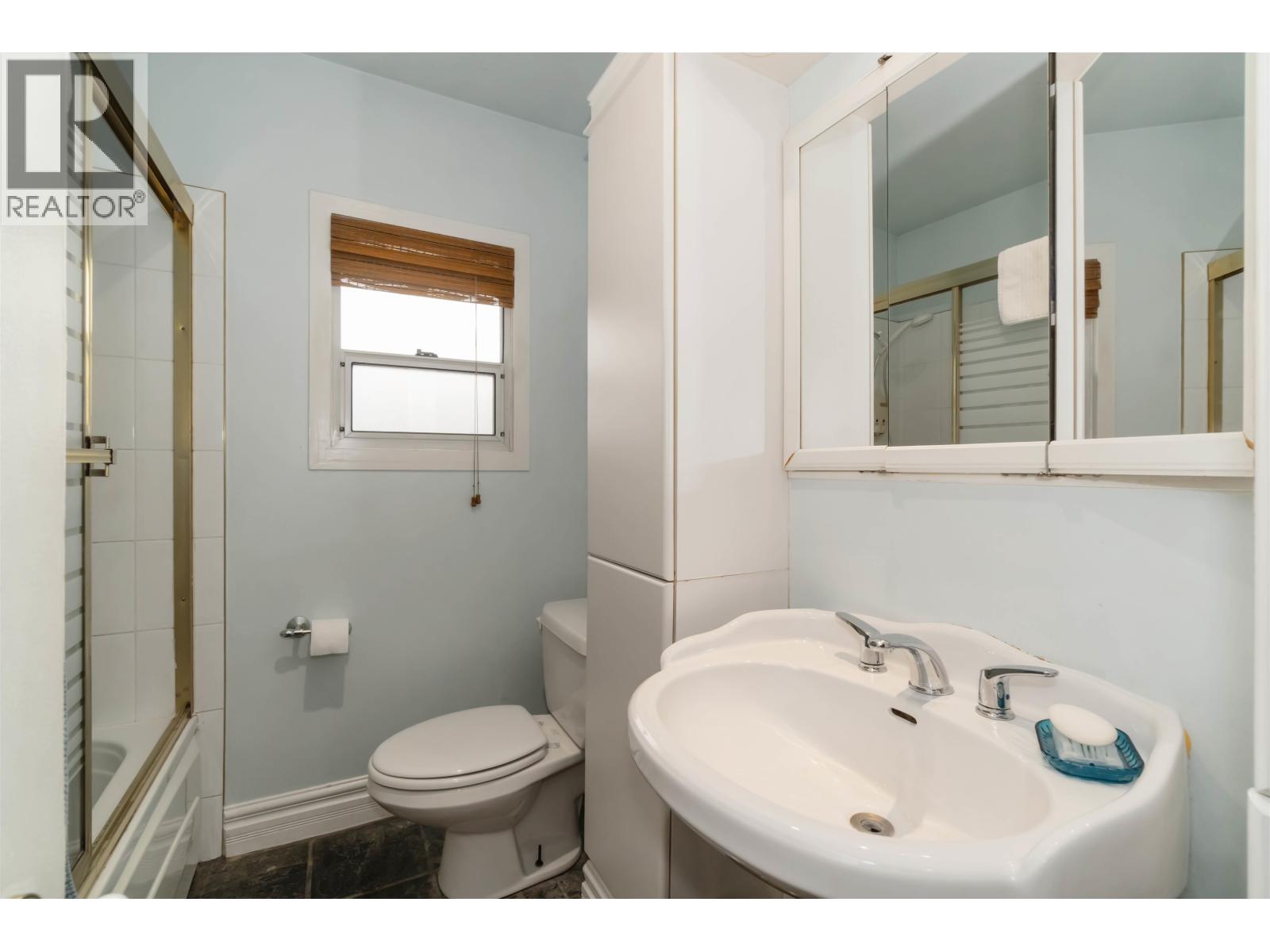 4037 Nithsdale Street, Burnaby, British Columbia  V5G 1P5 - Photo 20 - R3105254