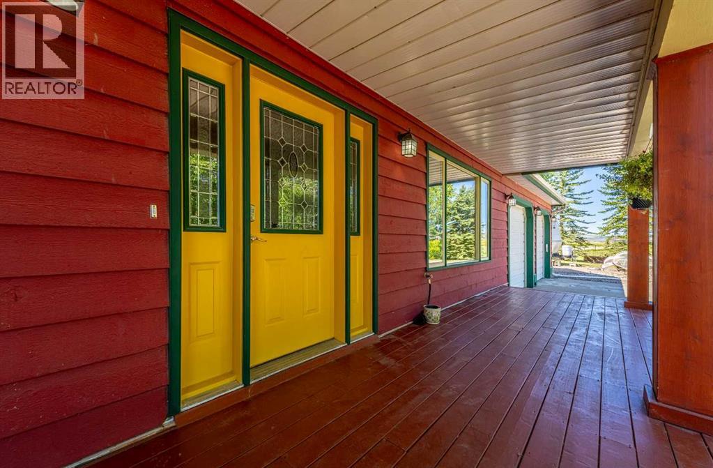 32 Aventerra Way, Rural Rocky View County, Alberta  T3Z 0B1 - Photo 9 - A2291067