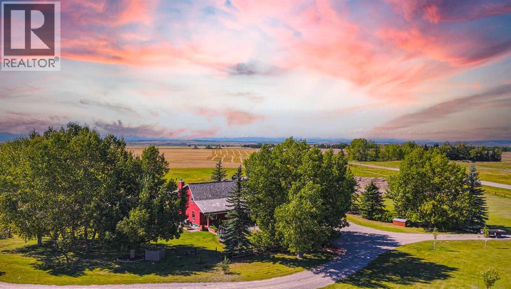 32 Aventerra Way, Rural Rocky View County, Alberta  T3Z 0B1 - Photo 1 - A2291067