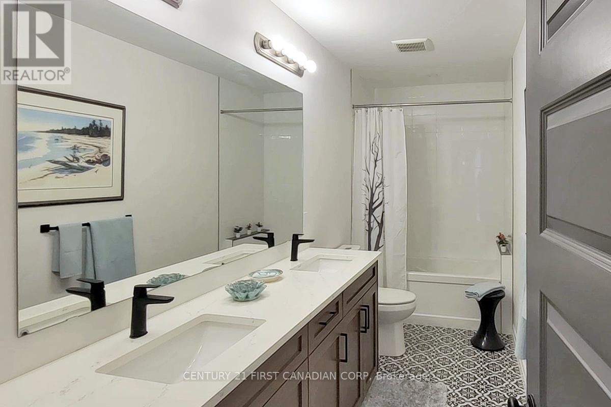 2113 Linkway Boulevard, London South, Ontario  N6K 0K8 - Photo 28 - X12941456