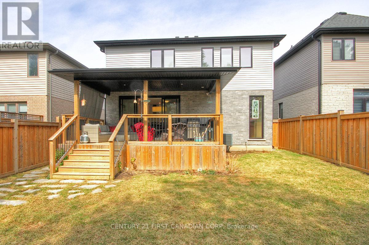 2113 Linkway Boulevard, London South, Ontario  N6K 0K8 - Photo 39 - X12941456