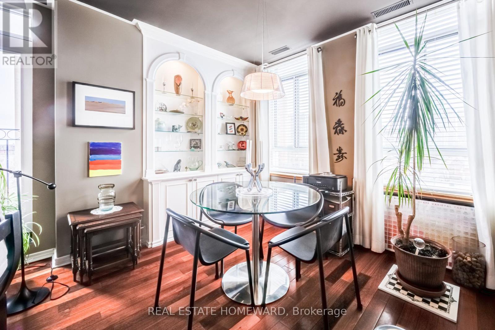 702 - 135 Maitland Street, Toronto, Ontario  M4Y 1E5 - Photo 14 - C12941344