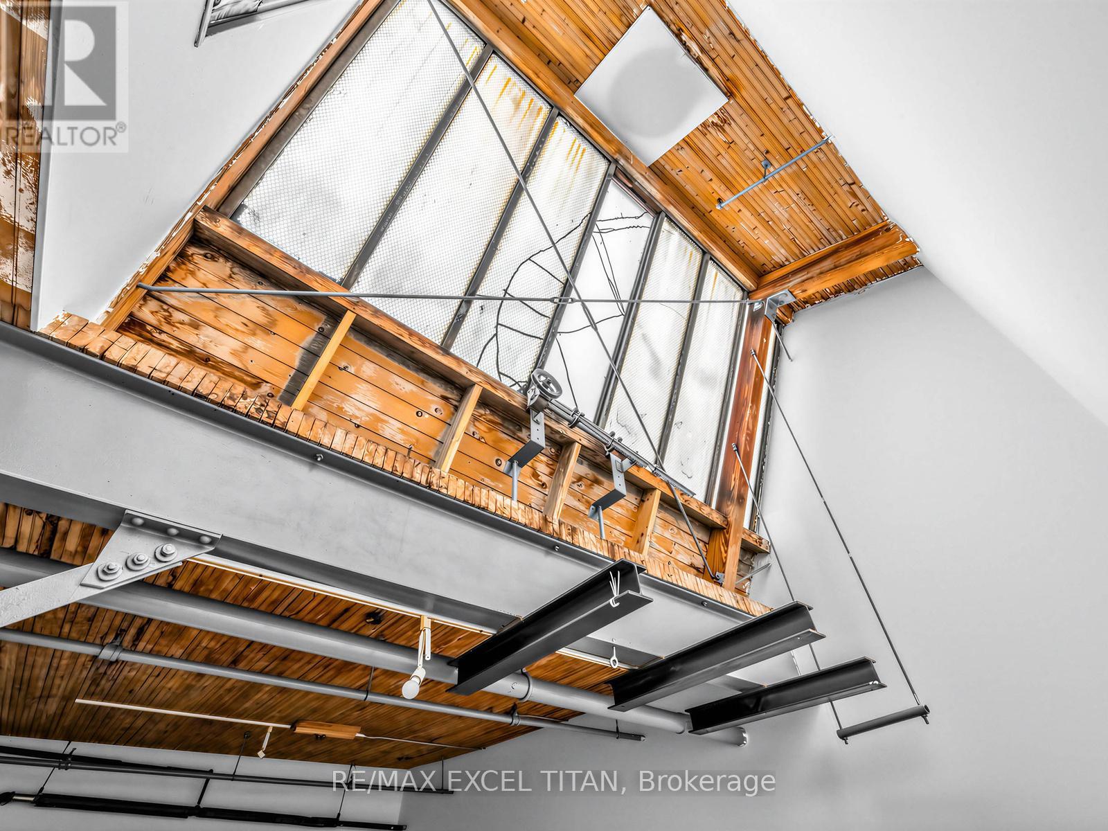 11 - 221 Sterling Road E, Toronto, Ontario  M6P 3L4 - Photo 23 - C12941350