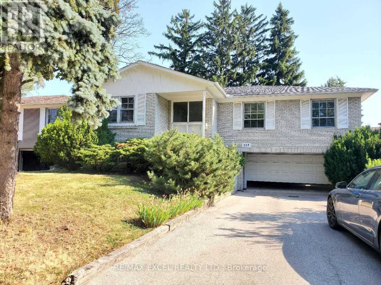 157 FENN AVENUE, Toronto, Ontario