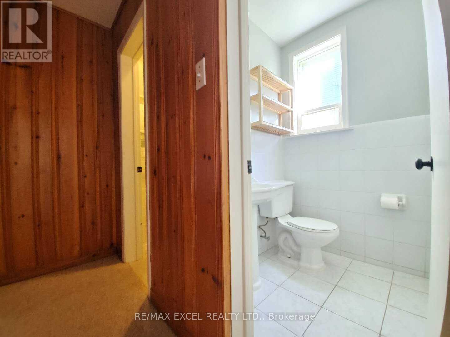 157 Fenn Avenue, Toronto, Ontario  M2P 1X8 - Photo 19 - C12941414