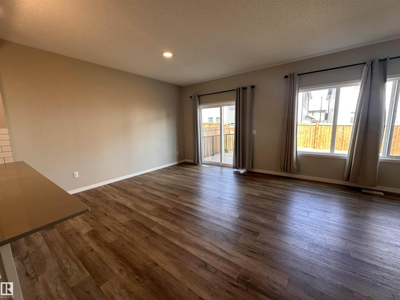 1728 Erker Wy Nw, Edmonton, Alberta  T6M 1J2 - Photo 6 - E4479917