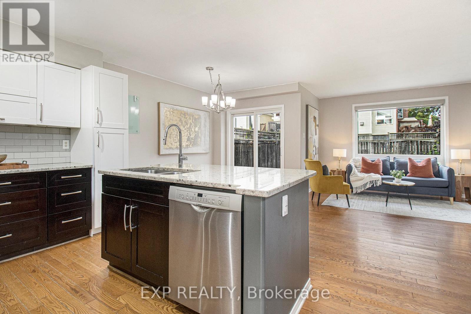 1310 Halton Terrace, Ottawa, Ontario  K2K 3K6 - Photo 10 - X12941338