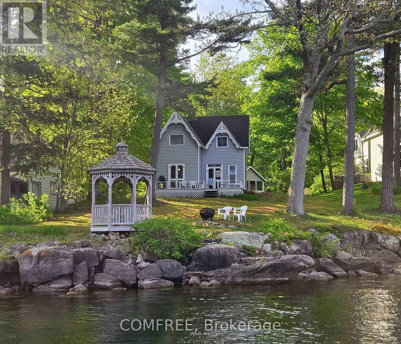 465-463 HILLCREST ROAD, Elizabethtown-Kitley, Ontario