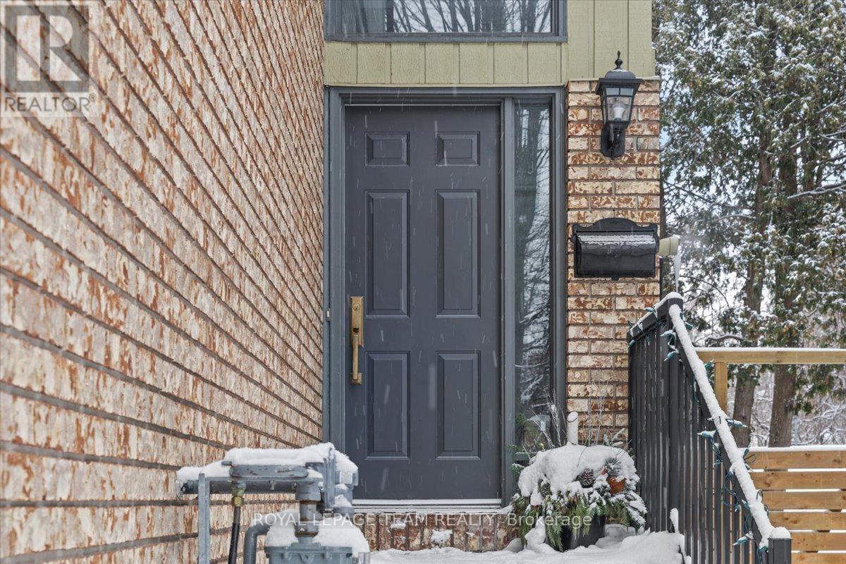 2795 Flannery Drive, Ottawa, Ontario  K1V 9S9 - Photo 5 - X12941444