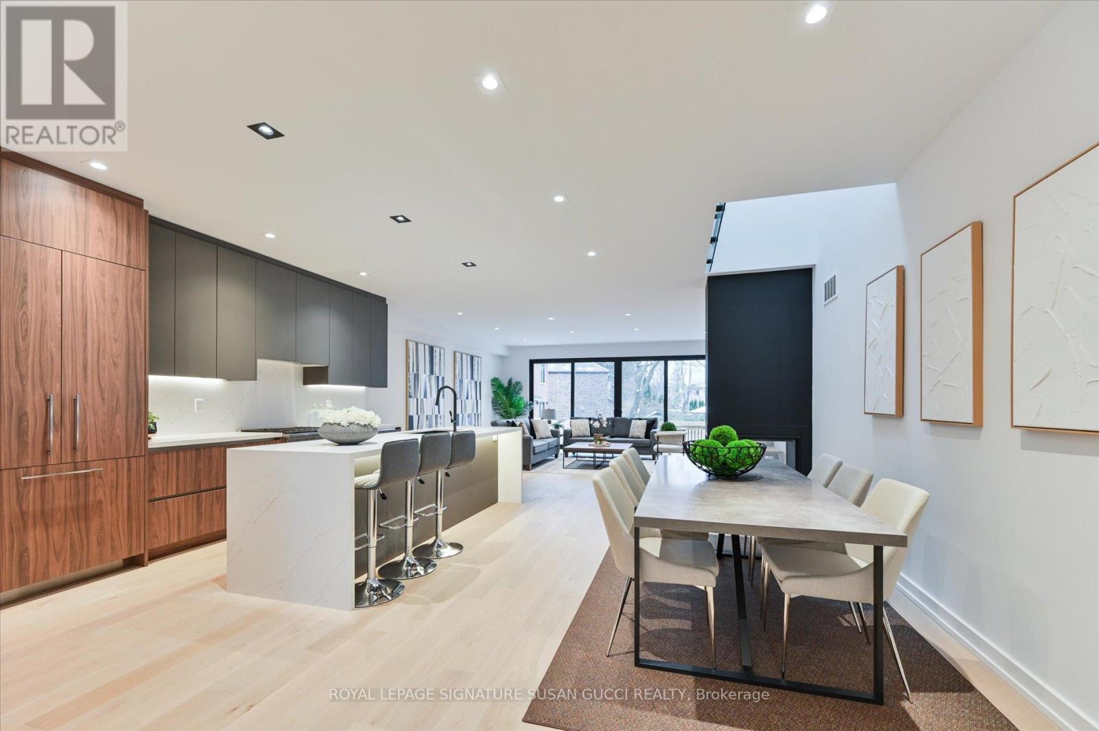 44 Doris Drive, Toronto, Ontario  M4B 3C9 - Photo 11 - E12941348