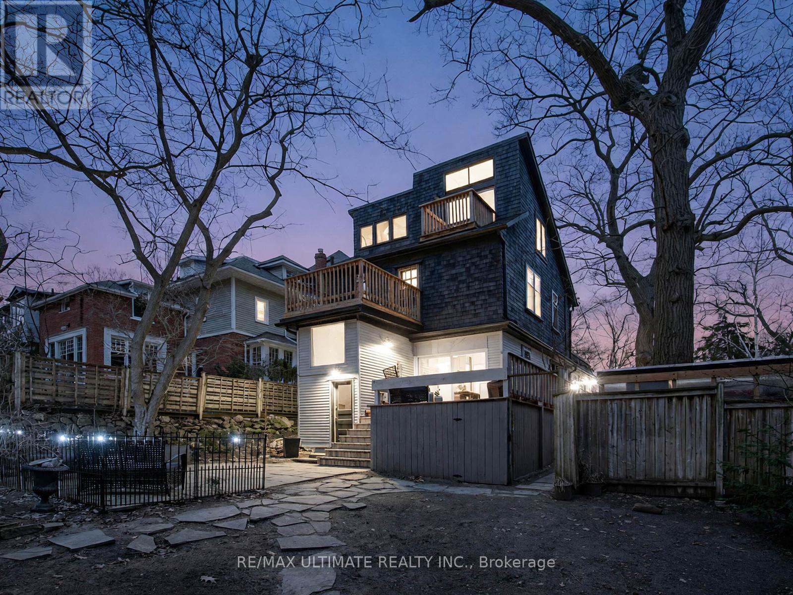 18 Blantyre Avenue, Toronto, Ontario  M1N 2R4 - Photo 39 - E12941418