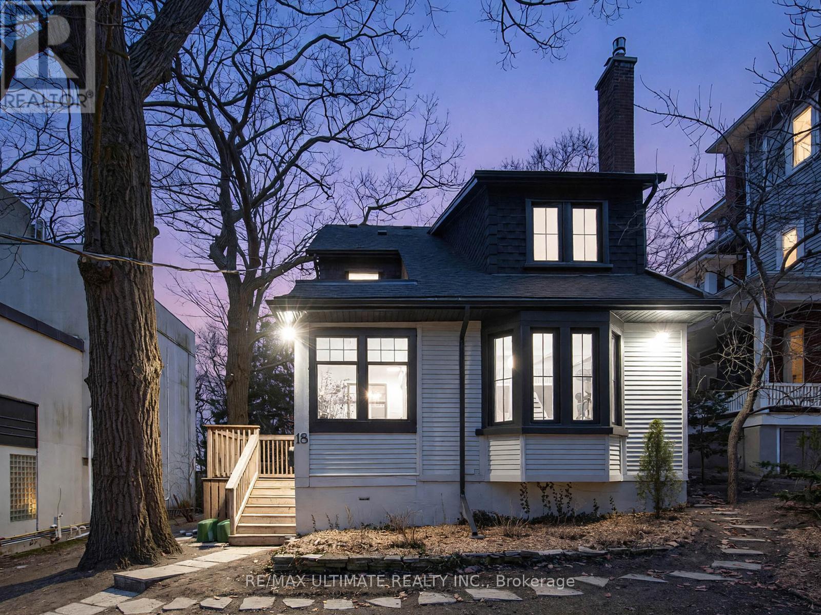 18 Blantyre Avenue, Toronto, Ontario  M1N 2R4 - Photo 43 - E12941418