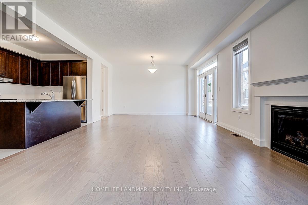 1404 Mockingbird Square, Pickering, Ontario  L1X 0N8 - Photo 11 - E12941500