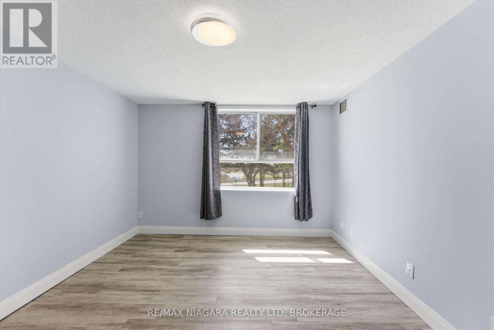 109 - 7 Gale Crescent, St. Catharines, Ontario  L2R 7M8 - Photo 19 - X12941430