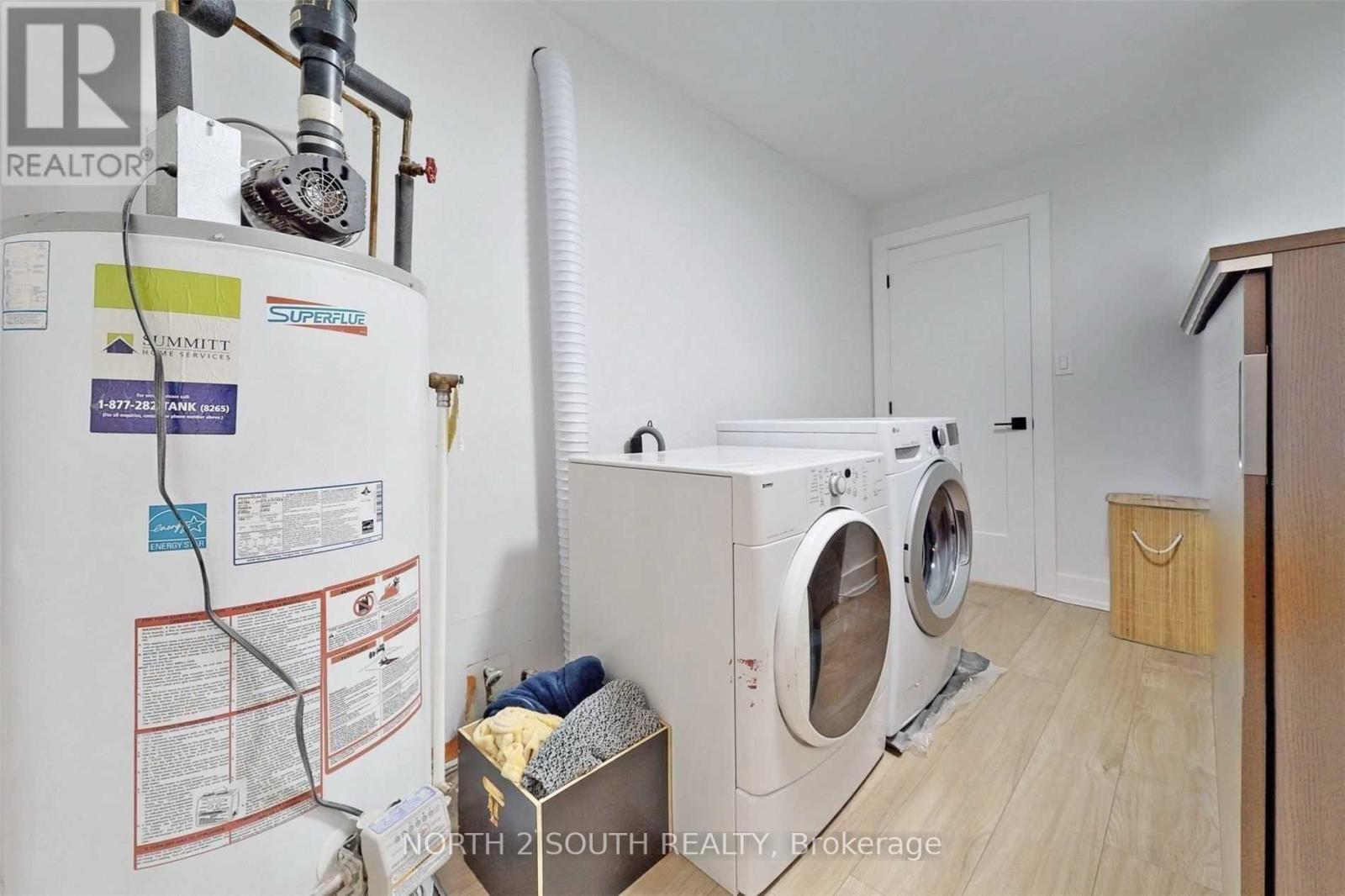 202 Garden Avenue, Georgina, Ontario  L4P 2L4 - Photo 28 - N12941448