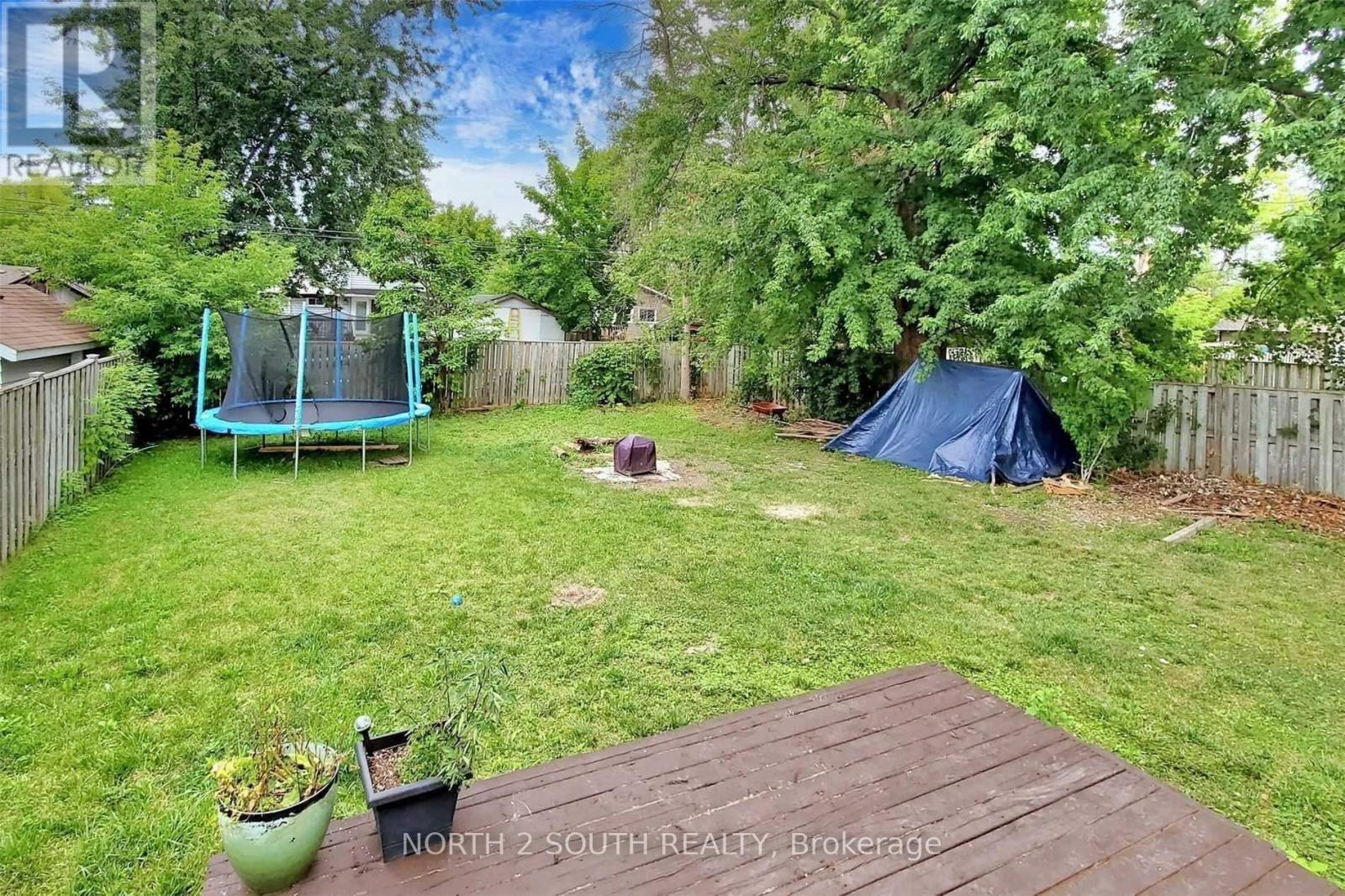 202 Garden Avenue, Georgina, Ontario  L4P 2L4 - Photo 36 - N12941448