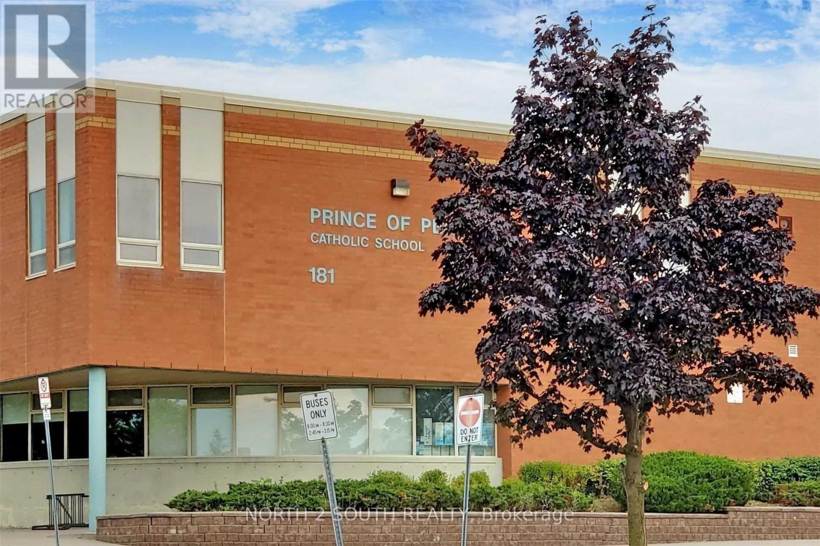 202 Garden Avenue, Georgina, Ontario  L4P 2L4 - Photo 37 - N12941448