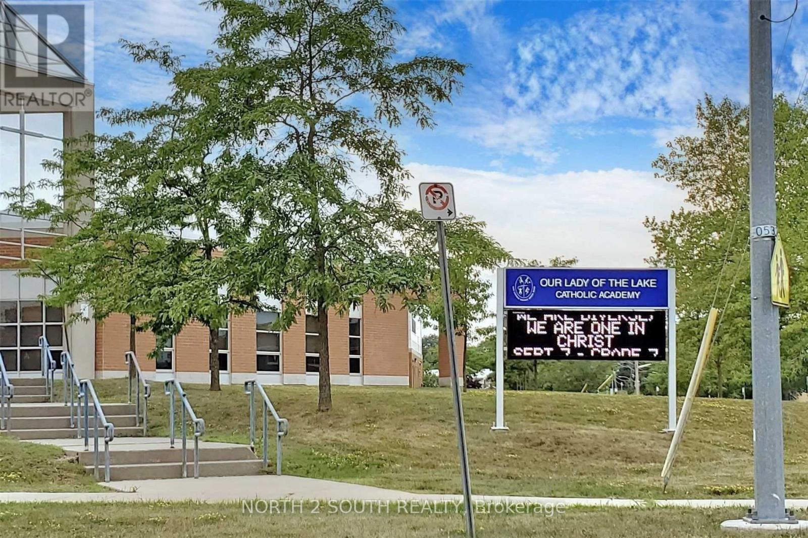 202 Garden Avenue, Georgina, Ontario  L4P 2L4 - Photo 38 - N12941448