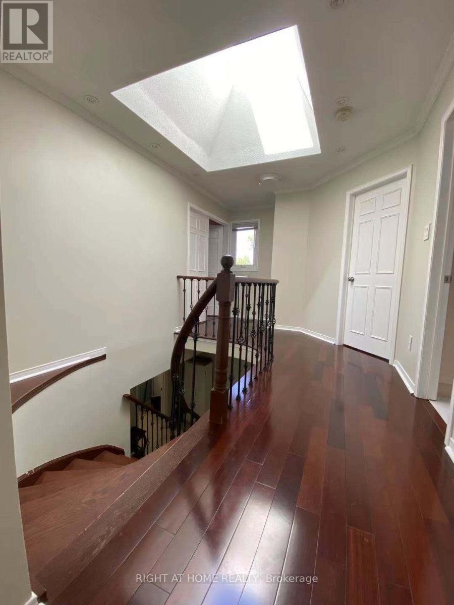 3 Hollingham Road, Markham, Ontario  L3R 7Y1 - Photo 6 - N12941488