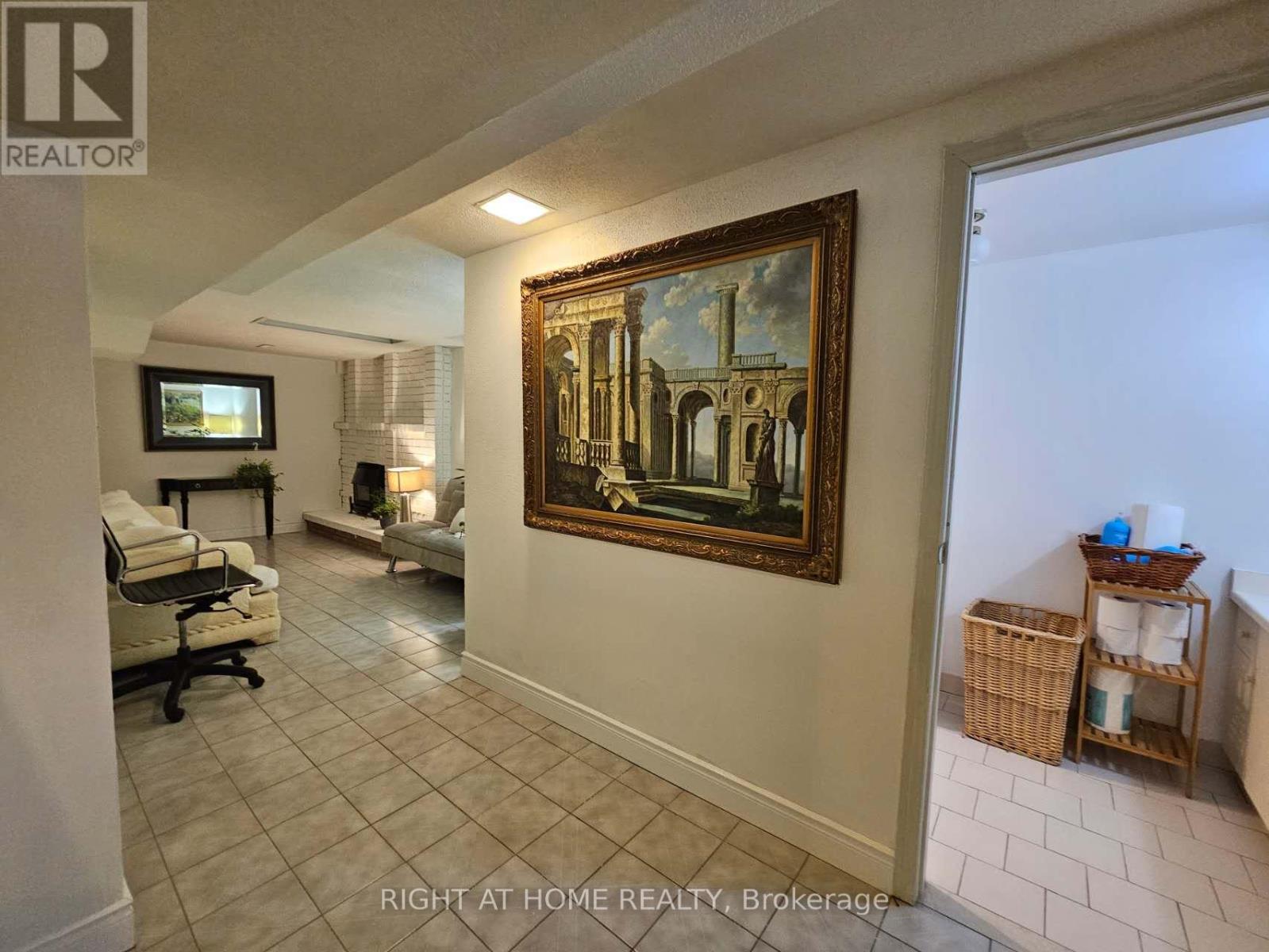 3 Hollingham Road, Markham, Ontario  L3R 7Y1 - Photo 8 - N12941488