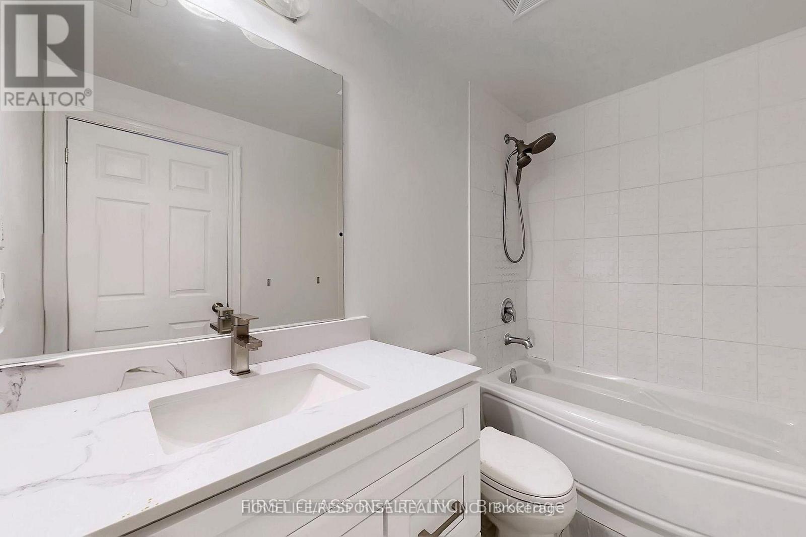 1111 - 38 Cedarland Drive, Markham, Ontario  L6G 0G7 - Photo 16 - N12930666