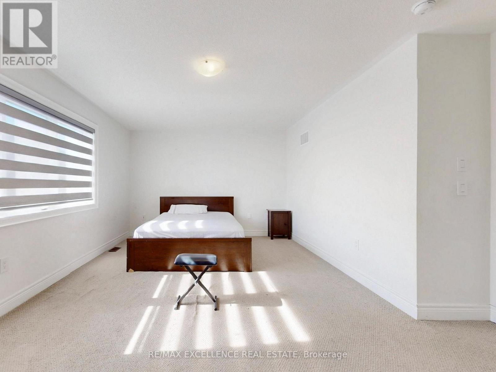 33 Tiger Crescent, Brampton, Ontario  L6R 0C8 - Photo 26 - W12941298