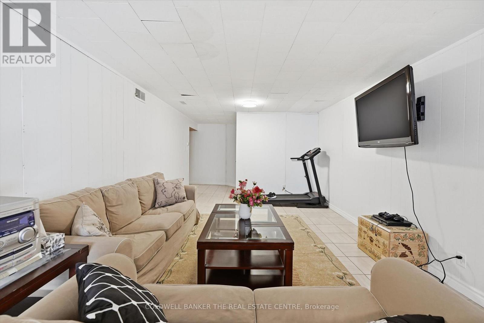 356 Mountain Road, Grimsby, Ontario  L3M 4E7 - Photo 31 - X12741426