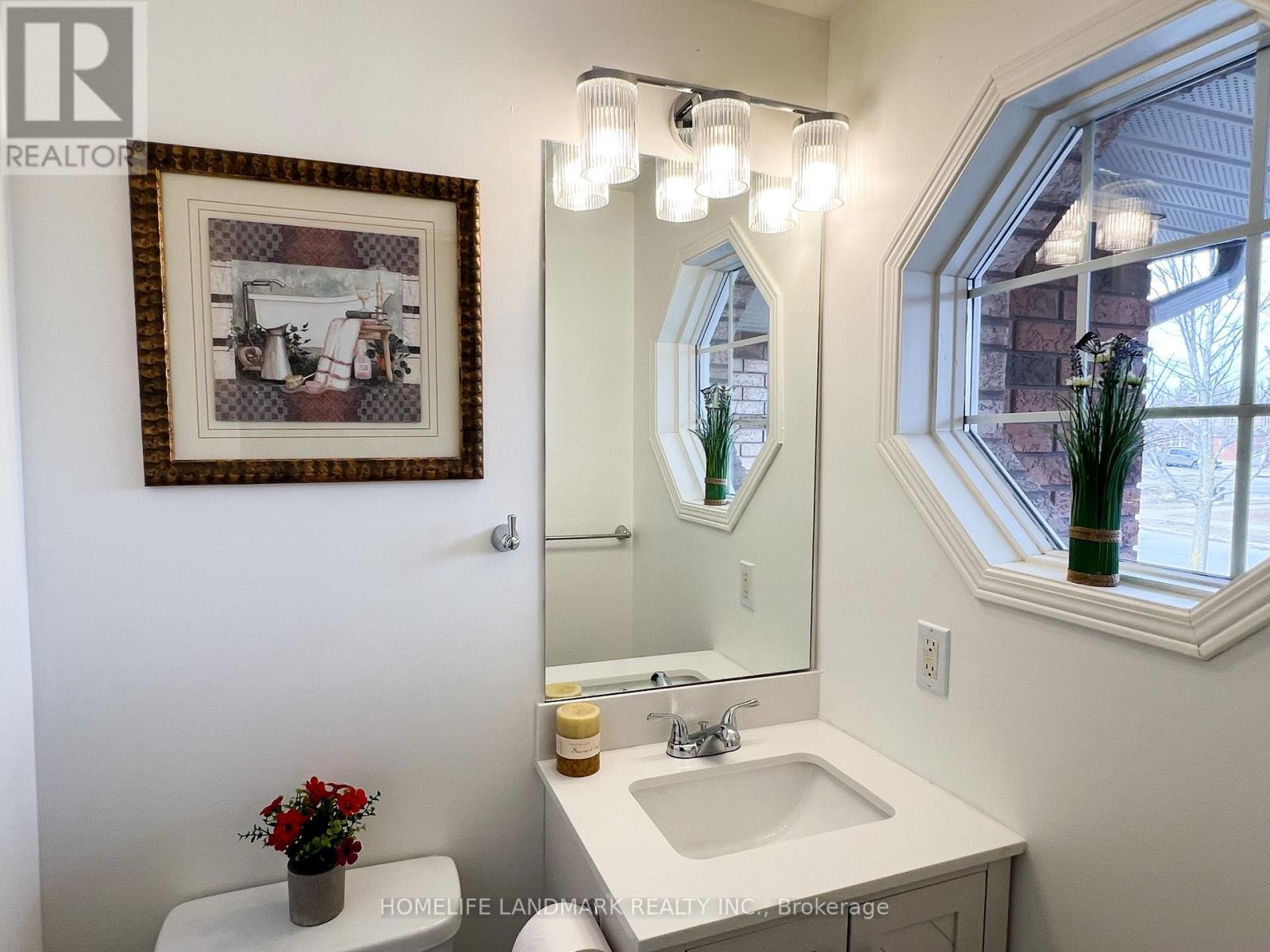 6 Silver Maple Crescent, Barrie (Holly), Ontario  L4N 8T3 - Photo 15 - S12941386