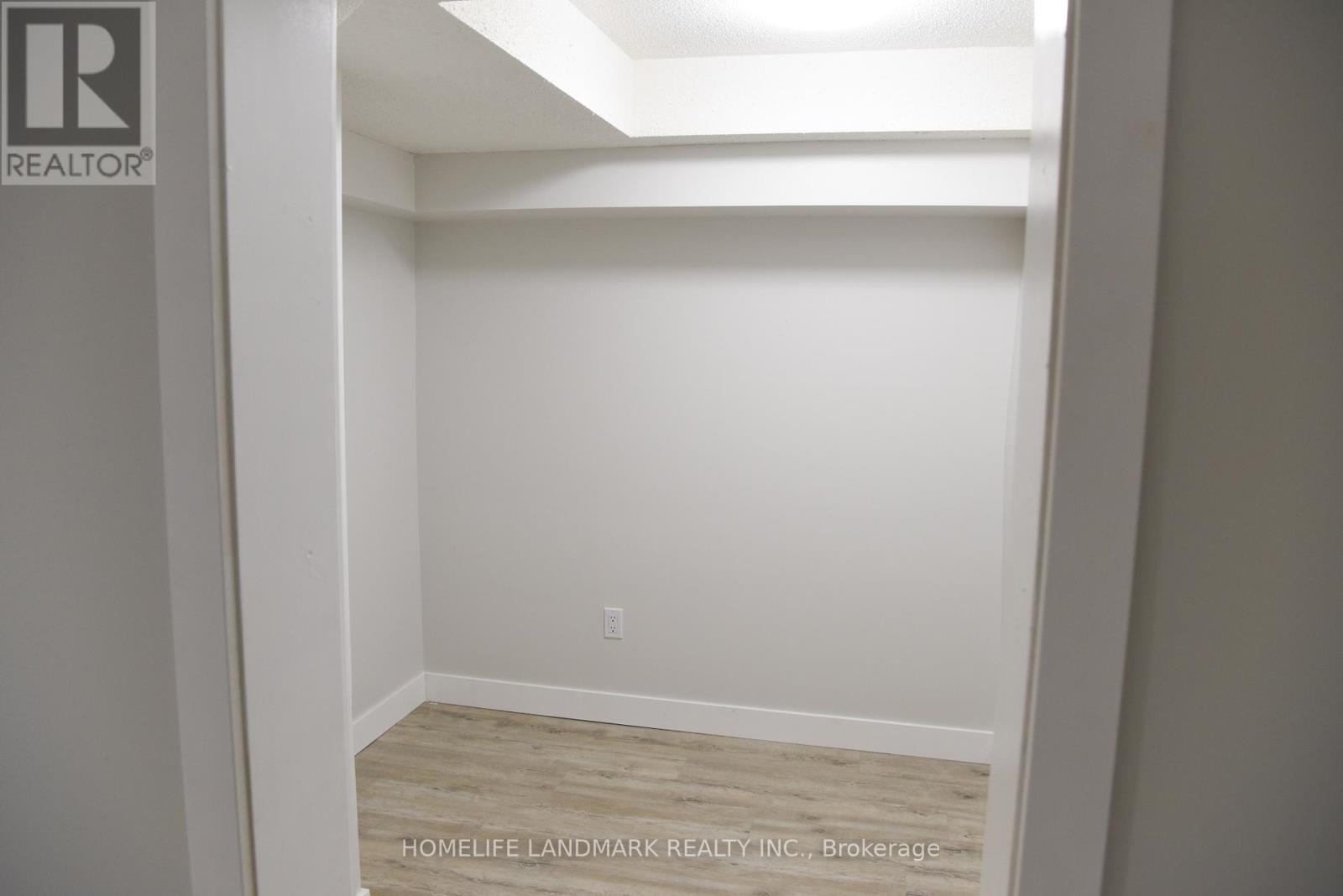 6 Silver Maple Crescent, Barrie (Holly), Ontario  L4N 8T3 - Photo 33 - S12941386