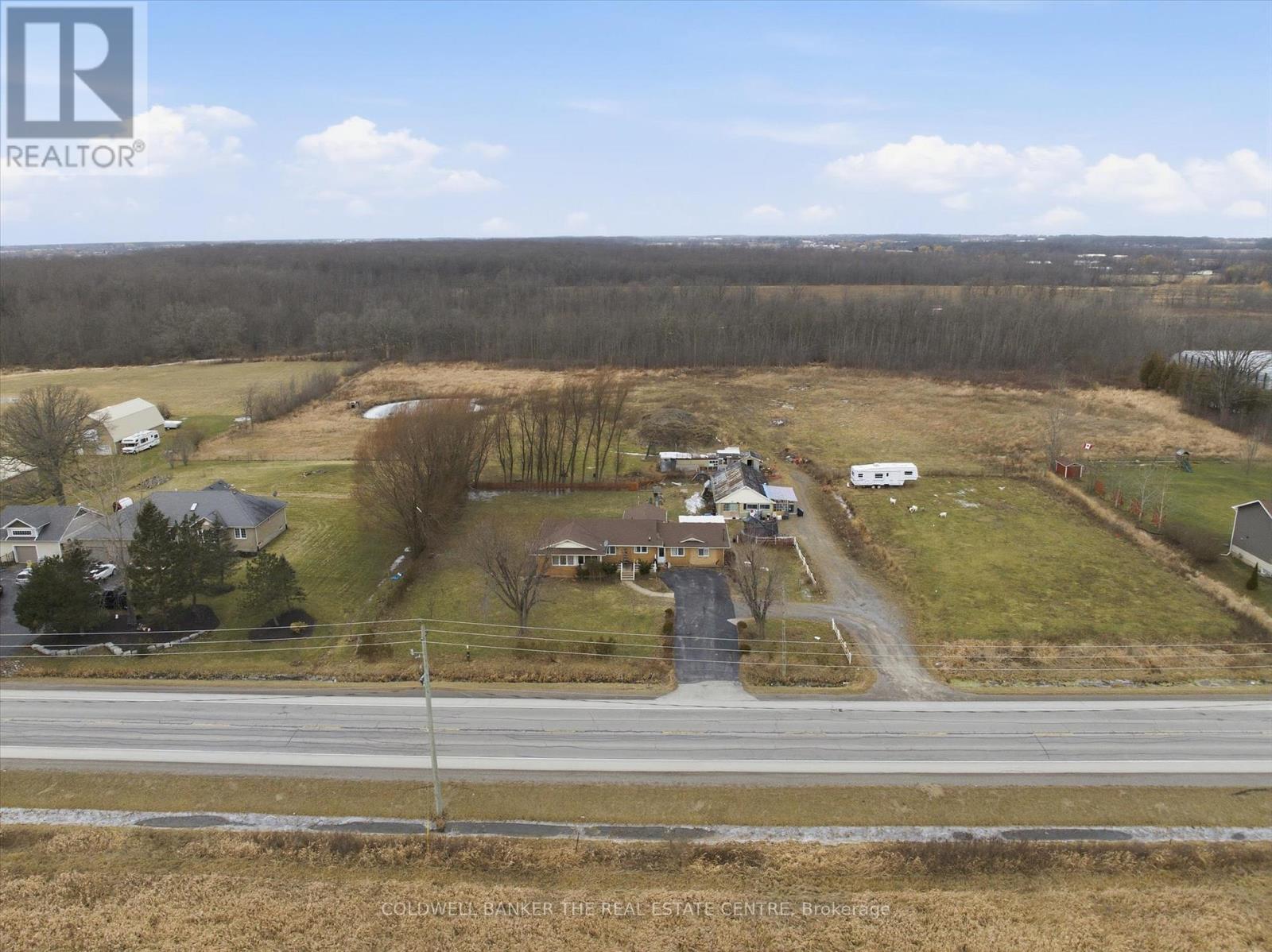 356 Mountain Road, Grimsby, Ontario  L3M 4E7 - Photo 42 - X12741426