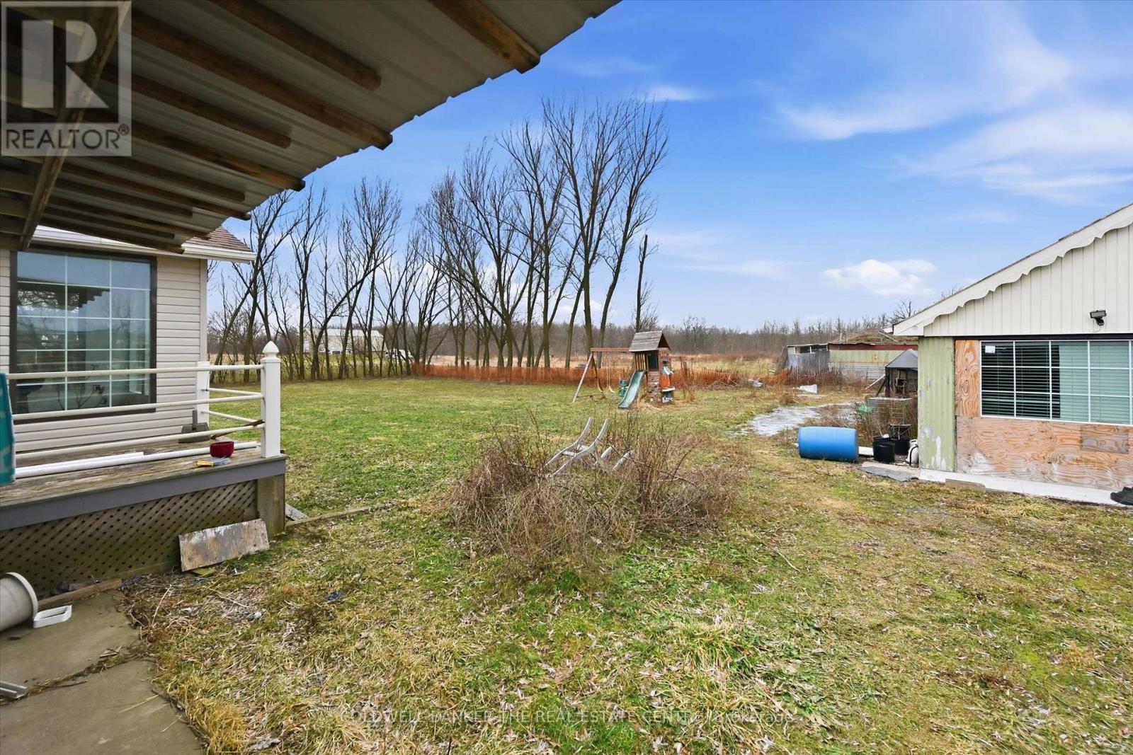 356 Mountain Road, Grimsby, Ontario  L3M 4E7 - Photo 37 - X12741426