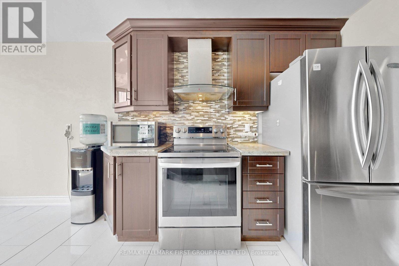 1603 - 3605 Kariya Drive, Mississauga, Ontario  L5B 3J4 - Photo 15 - W12941342