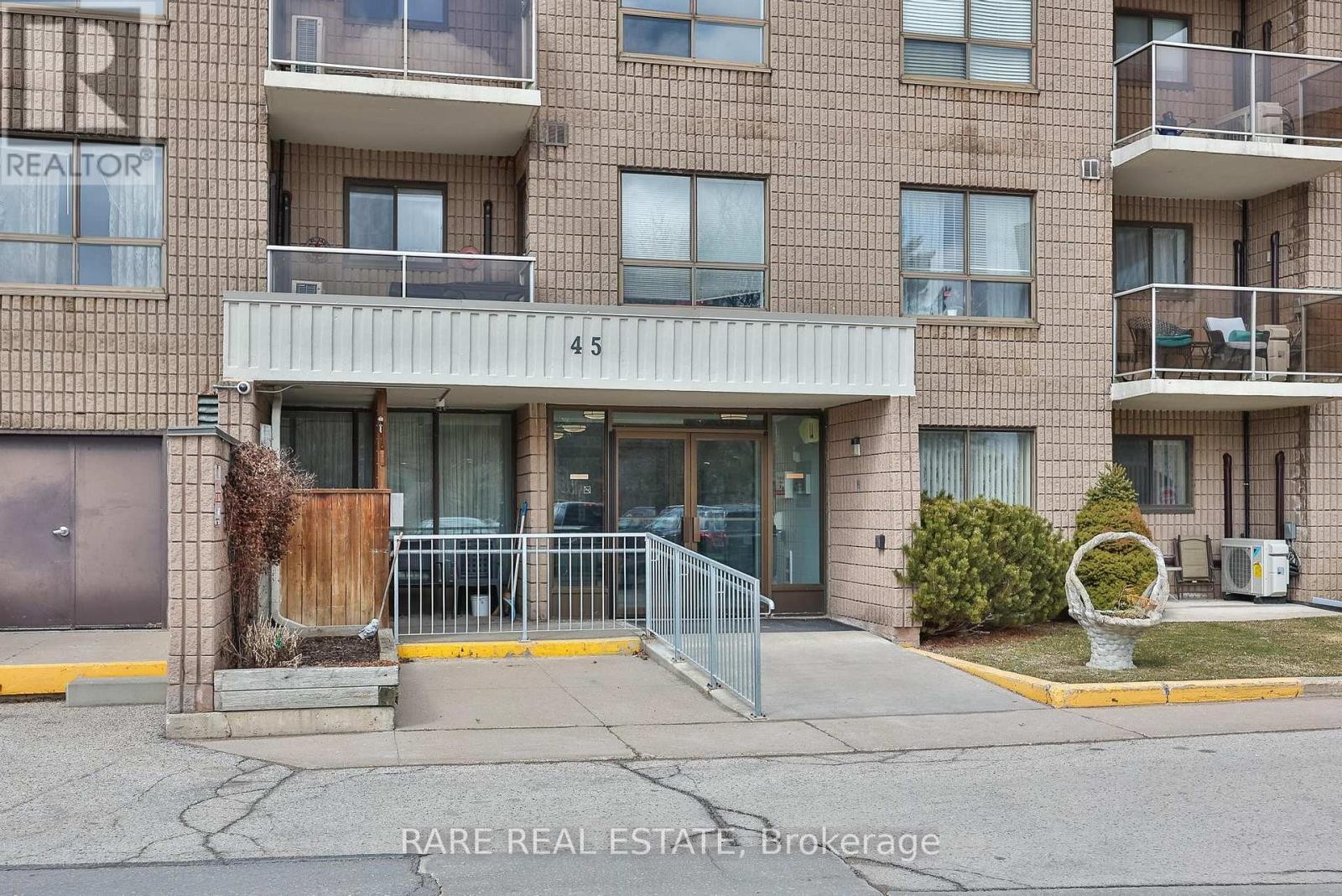 305 - 45 Bredin Parkway, Orangeville, Ontario  L9W 3X2 - Photo 28 - W12941390