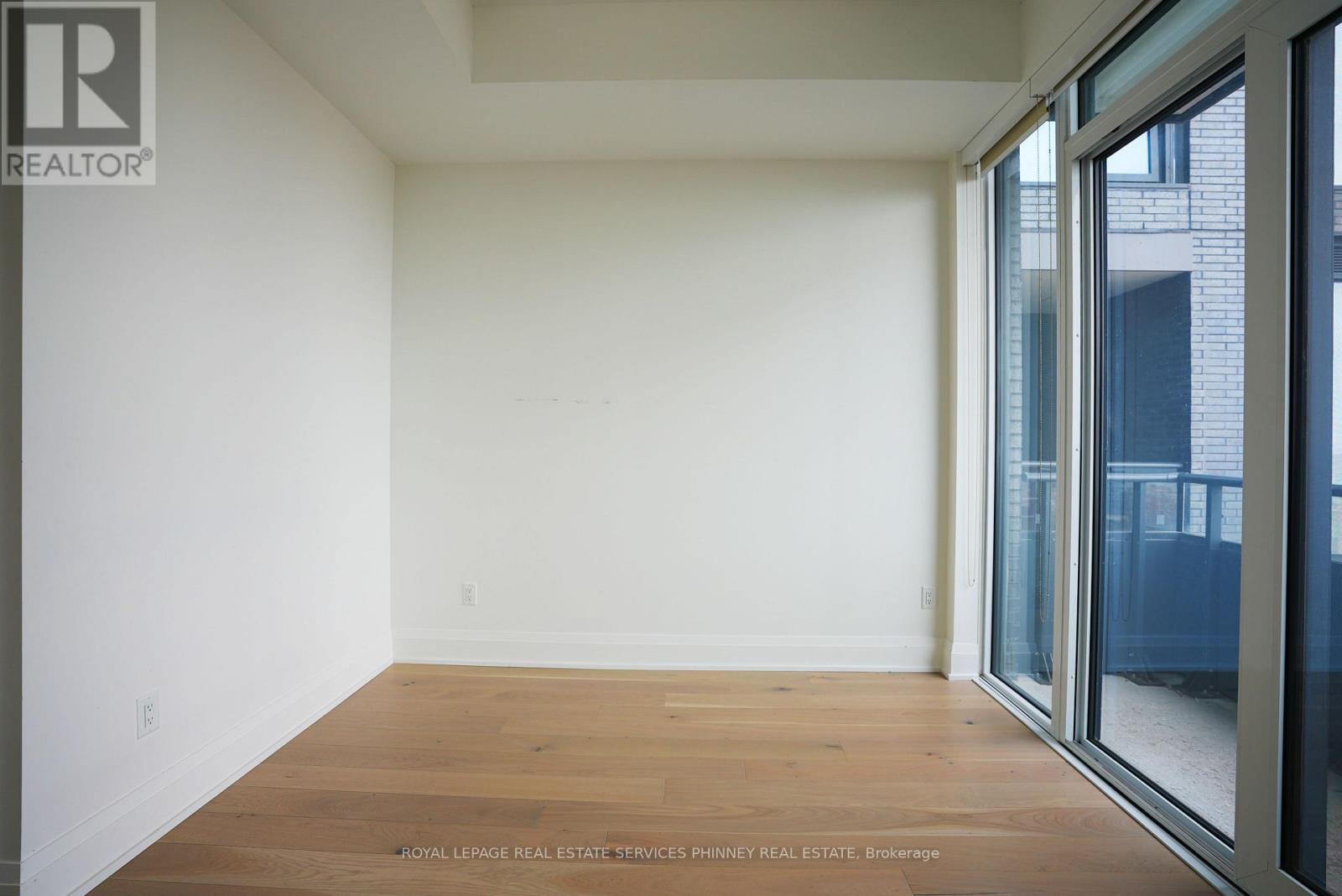 1702 - 21 Park Street, Mississauga, Ontario  L5G 1L7 - Photo 11 - W12941404