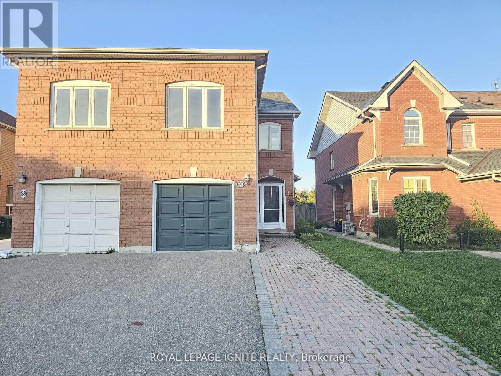 60 Pressed Brick Drive, Brampton, Ontario  L6V 4K3 - Photo 2 - W12941412