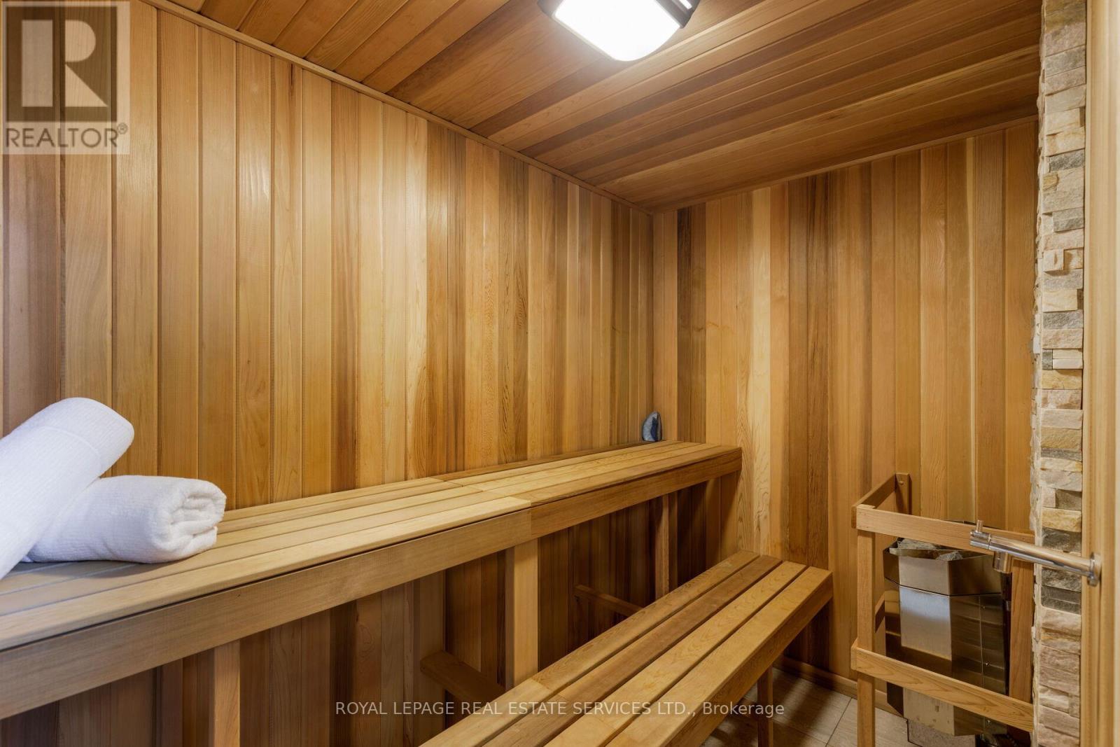 1165 Garden Road, Mississauga, Ontario  L5H 3J5 - Photo 42 - W12941424