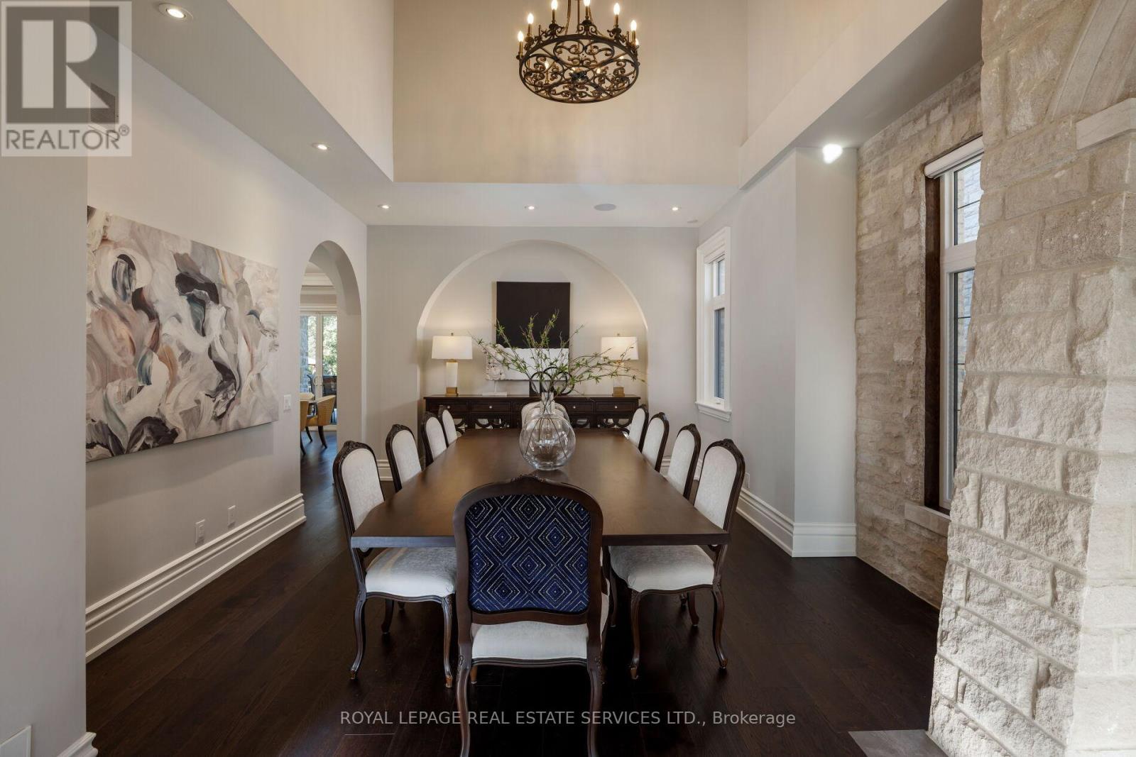 1165 Garden Road, Mississauga, Ontario  L5H 3J5 - Photo 5 - W12941424