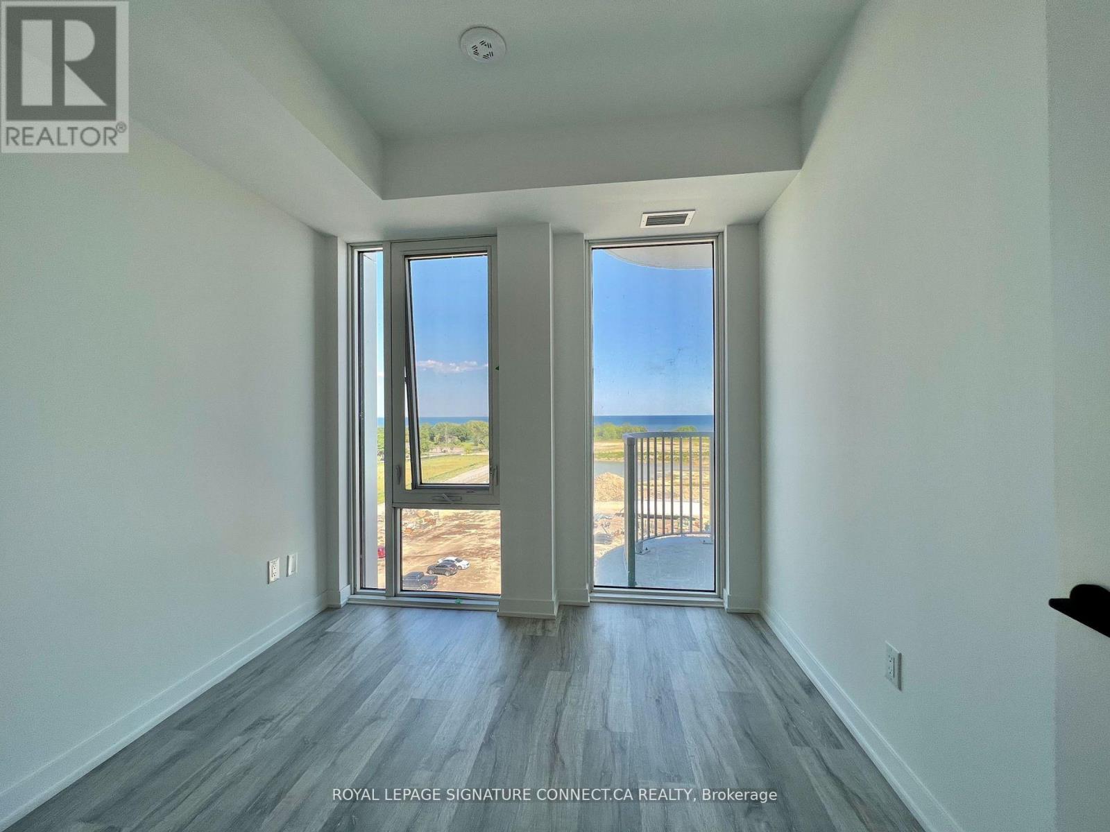 706 - 220 Missinnihe Way, Mississauga, Ontario  L5H 0A9 - Photo 15 - W12941434