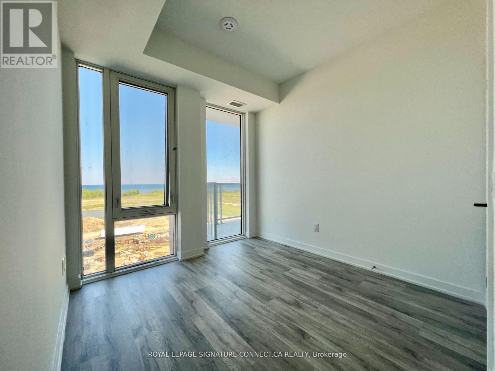 706 - 220 Missinnihe Way, Mississauga, Ontario  L5H 0A9 - Photo 17 - W12941434