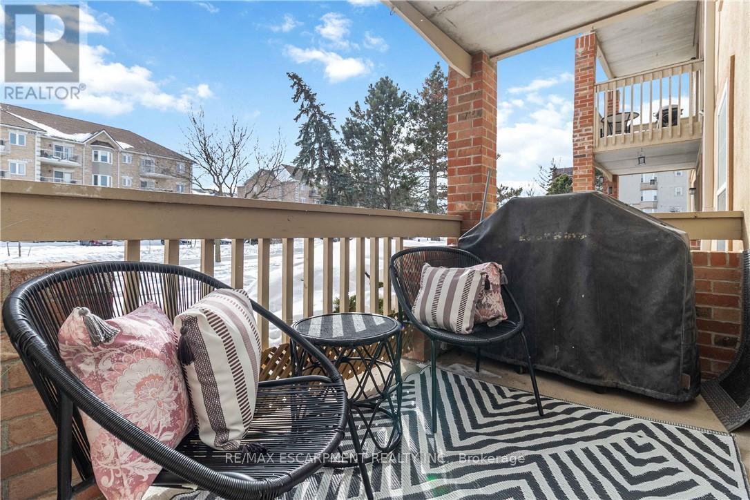 110 - 4015 Kilmer Drive, Burlington, Ontario  L7M 4M4 - Photo 26 - W12941454