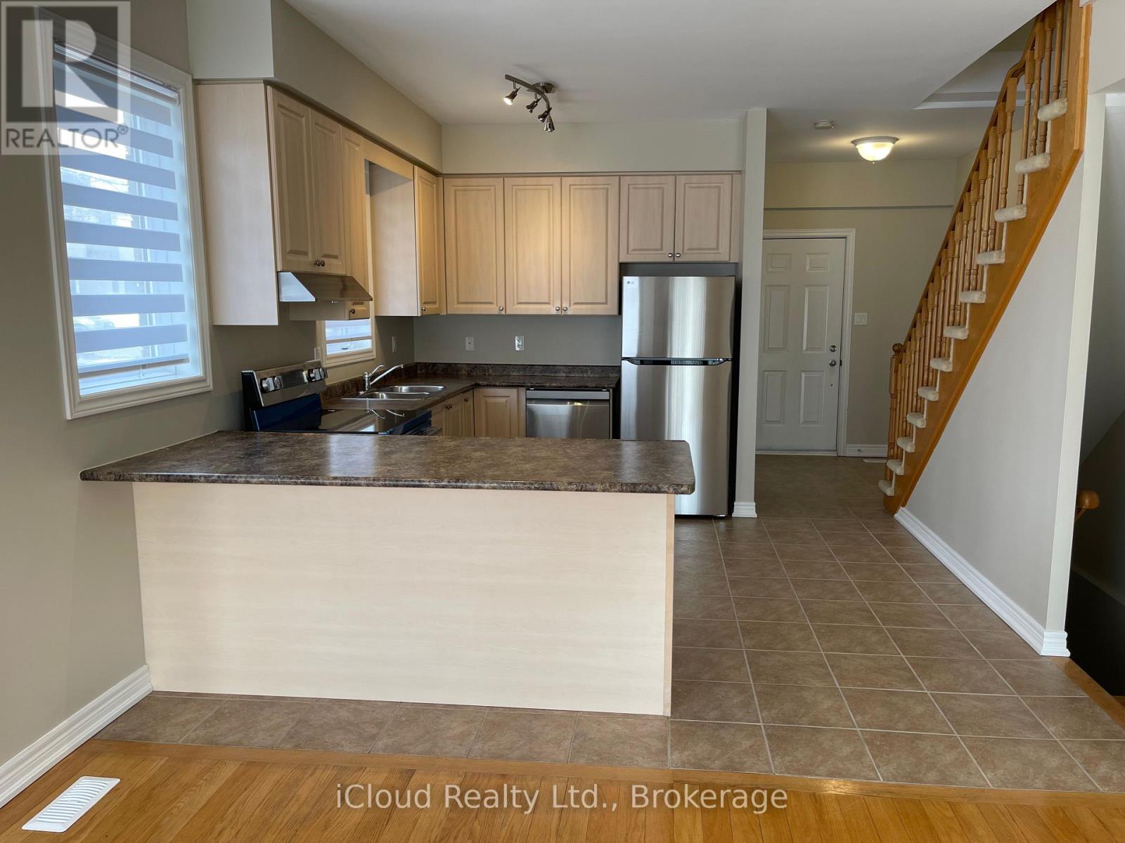 Unknown Address, ,    - Photo 6 - W12941462