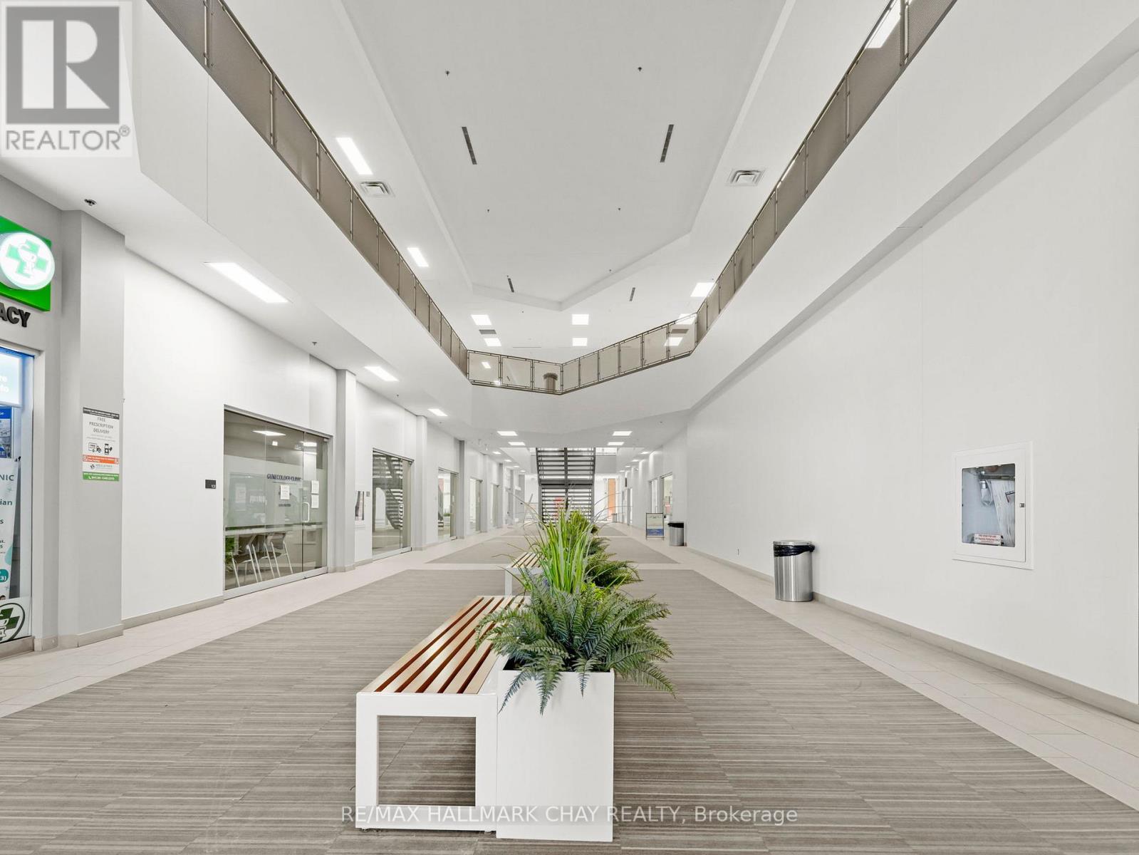 615 - 1275 Finch Avenue W, Toronto, Ontario  M3J 2B1 - Photo 5 - W12941470