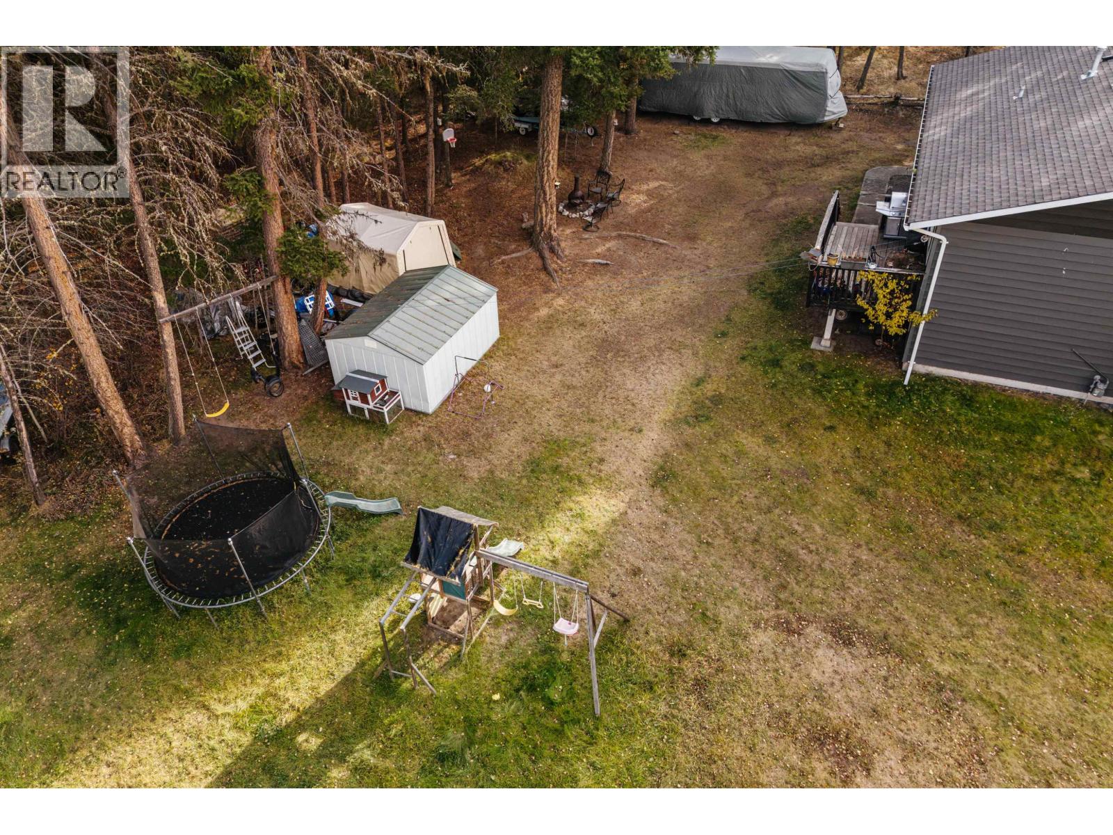 4995 Smith Road, 108 Mile Ranch, British Columbia V0K 2Z0 - Photo 5 - R3062856