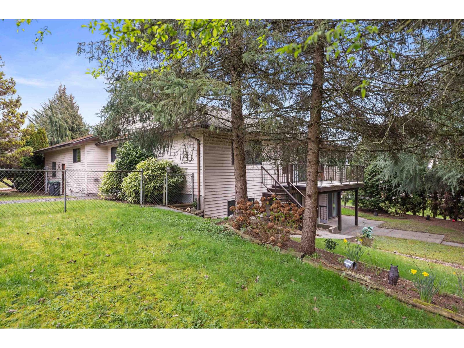 5553 181a Street, Surrey, British Columbia  V3S 7Z2 - Photo 37 - R3105525