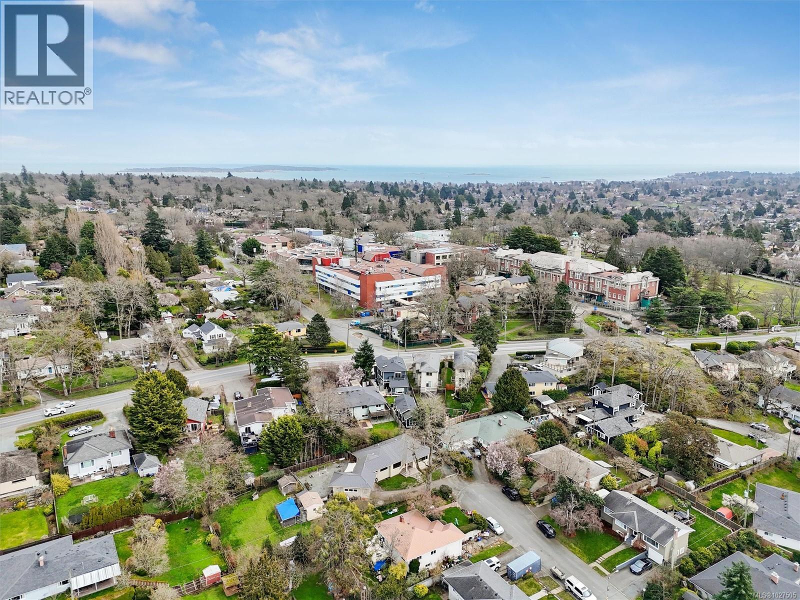 1790 Keith Pl, Saanich, British Columbia  V8P 1E4 - Photo 45 - 1027505